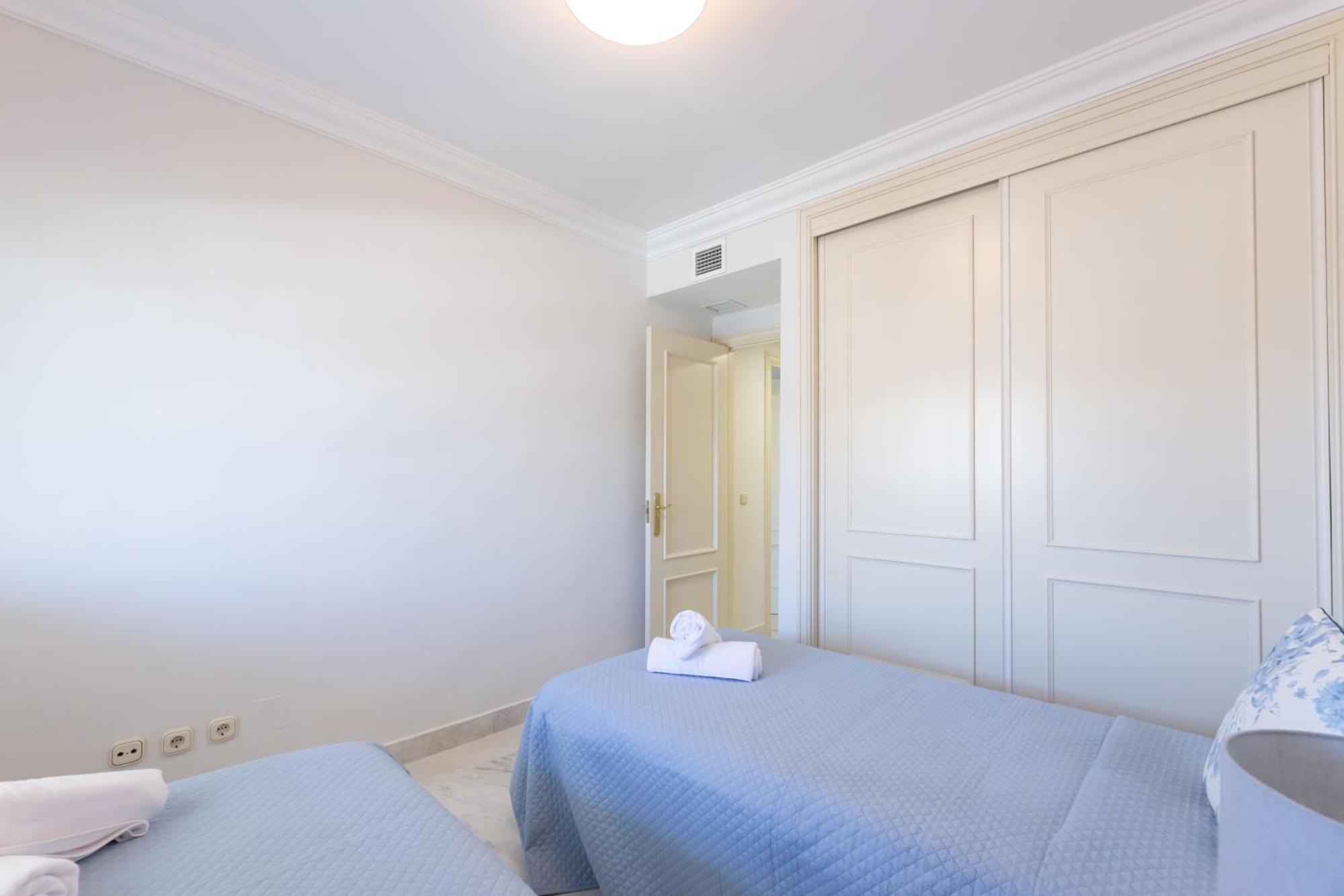 Apartamento Marina Banus Ll Marbella Bagian luar foto